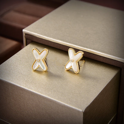 [Am jewelry]JEUX DE WHITE MOP GOLD DIAMOND EARRINGS