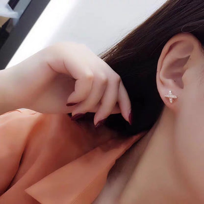 [Am jewelry]JEUX DE GOLD DIAMOND EARRINGS