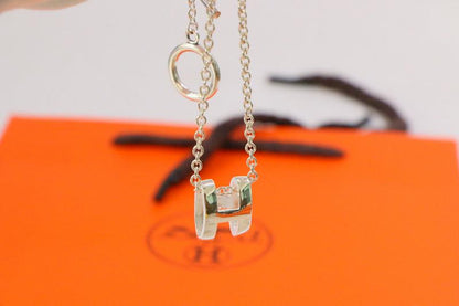 [Am jewelry]HM NECKLACE H LETTER OVAL SERIES