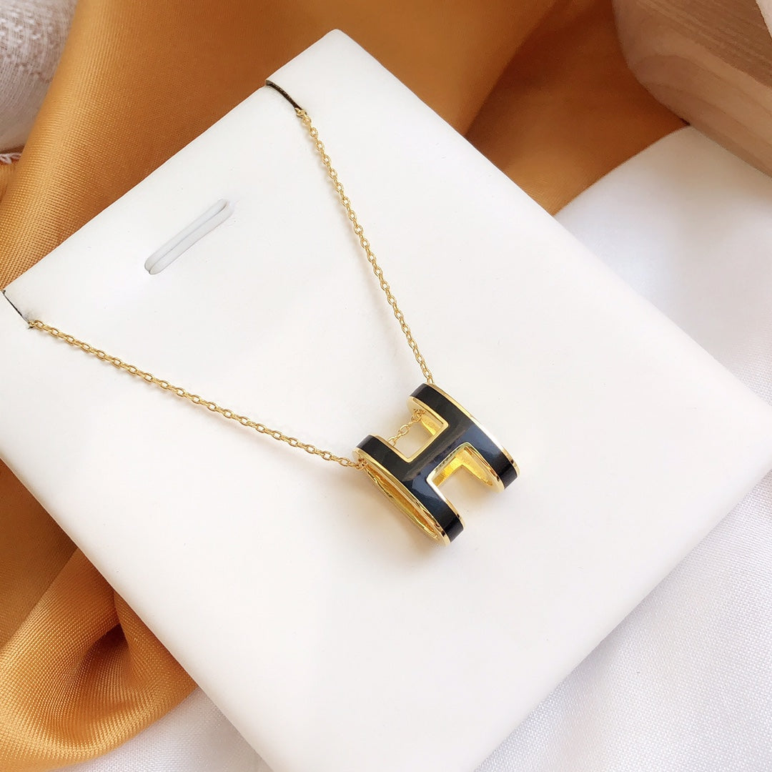 [Am jewelry]HM CLIC BLACK ENAMEL GOLD NECKLACE