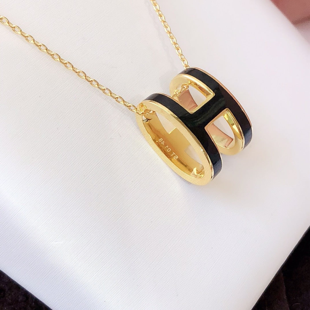 [Am jewelry]HM CLIC BLACK ENAMEL GOLD NECKLACE