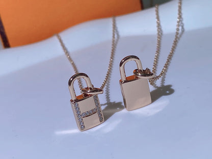 [Am jewelry]HM ADVANCED NICHE LOCK HEAD NECKLACE DIAMONDS