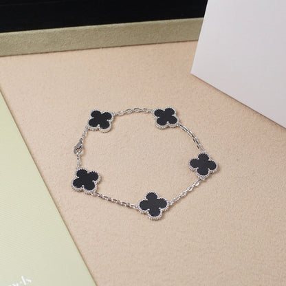 [Am jewelry] CLOVER 5 MOTIF ONYXS BRACELET COLLECTION