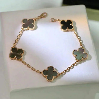 [Am jewelry] CLOVER 5 MOTIF GRAY MOP BRACELET COLLECTION