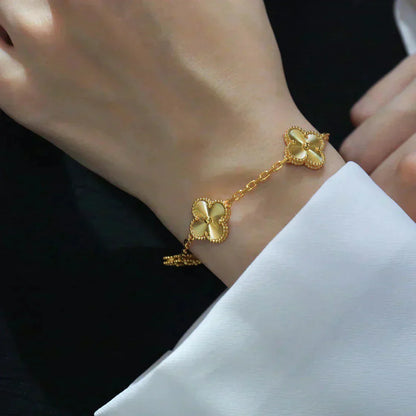 [Am jewelry] CLOVER 5 MOTIF LASER BRACELET COLLECTION