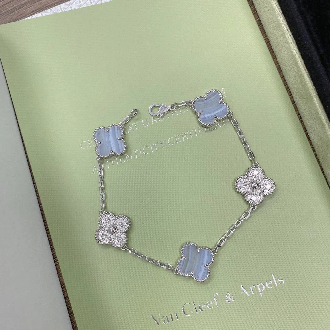 [Am jewelry] CLOVER 5 MOTIF PURPLE CHALCEDONY BRACELET COLLECTION