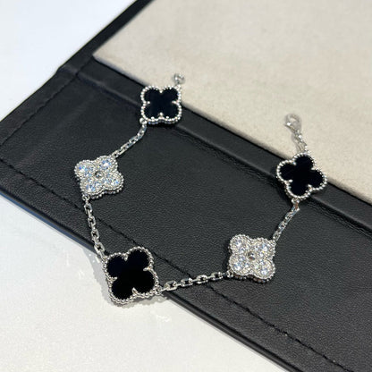 [Am jewelry] CLOVER 5 MOTIF ONYXS BRACELET COLLECTION