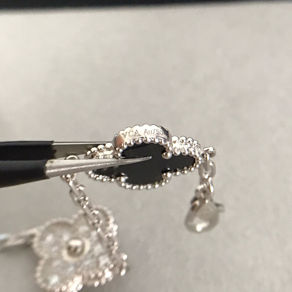 [Am jewelry] CLOVER 5 MOTIF ONYXS BRACELET COLLECTION