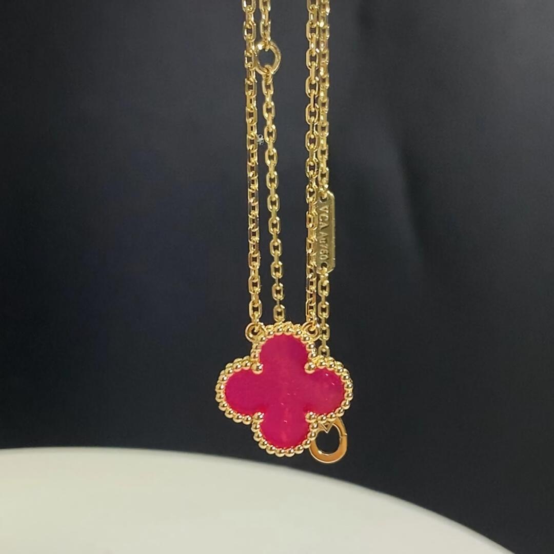 [AM Jewels] NEW CLOVER 15MM PINK ENAMEL NECKLACE
