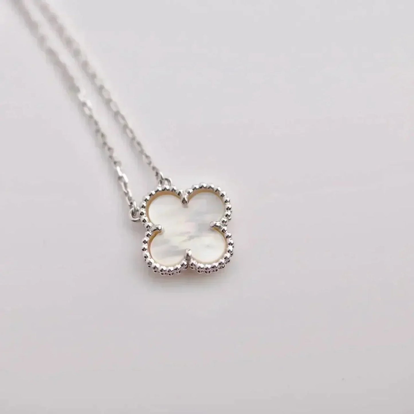 [Am jewelry]CLOVER  15MM WHITE MOTHER-OF-PEARL SILVER