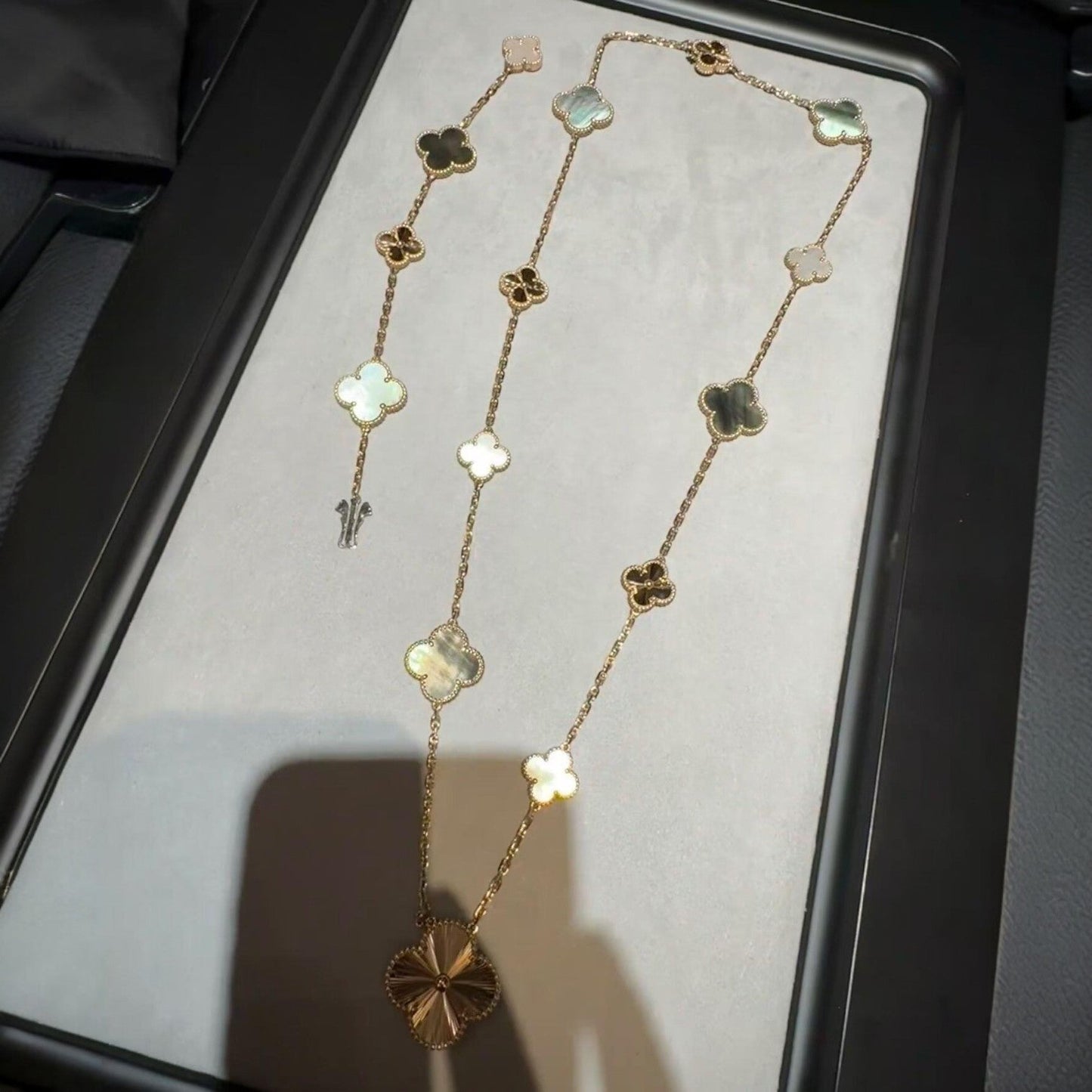 [Am jewelry]DETACHABLE CLOVER 15(11+4) FLOWER ROSE GOLD NECKLACE SET