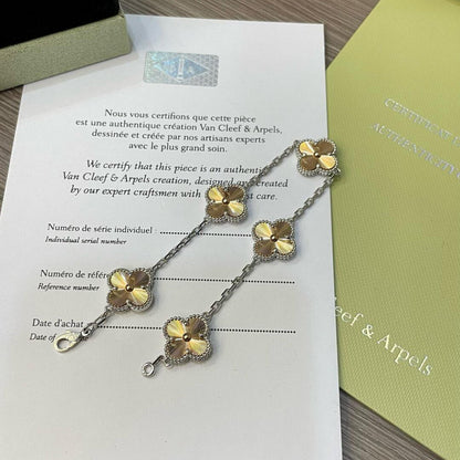 [Am jewelry]CLOVER  5 MOTIFS  CHRISTMAS LIMITED EDITION BRACELET