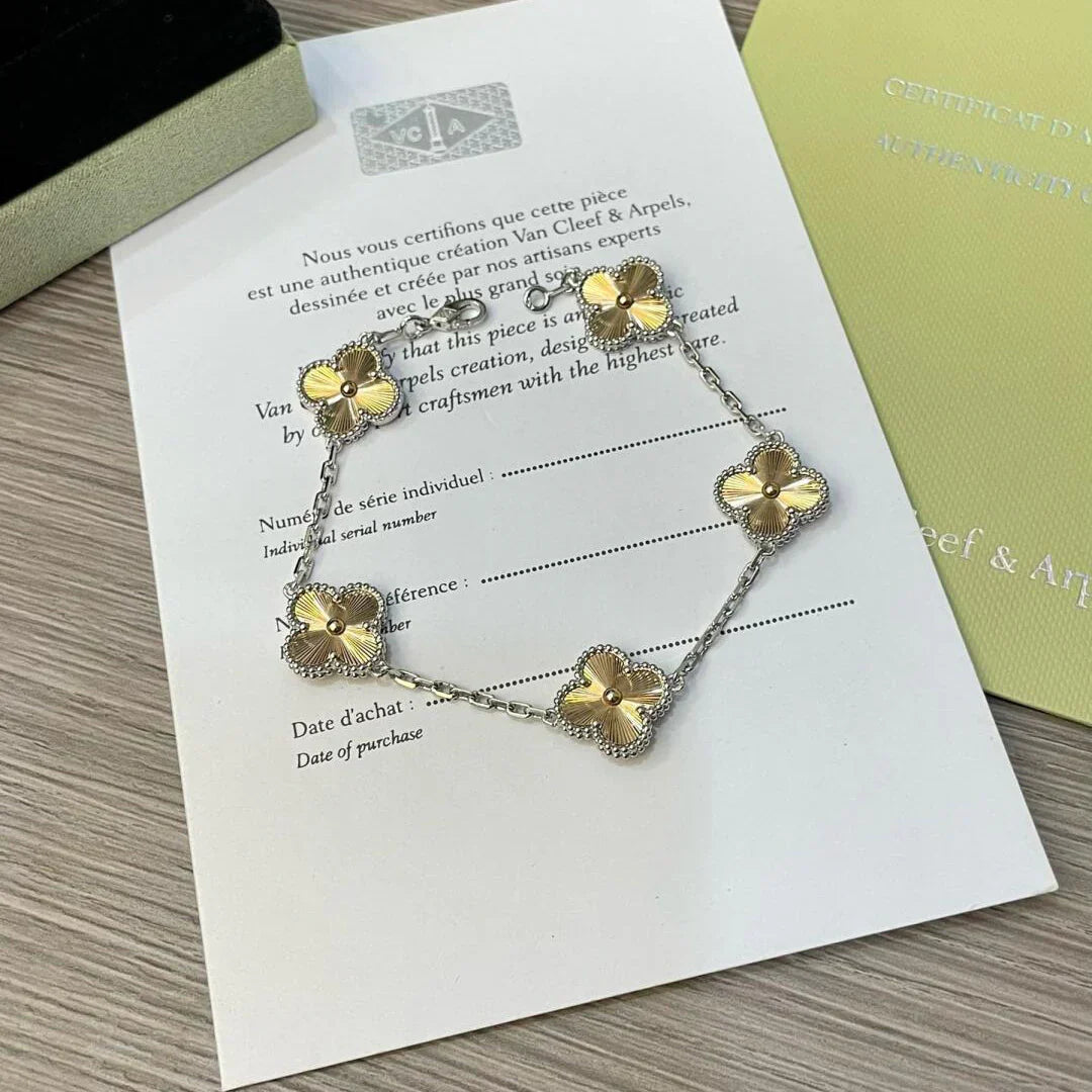 [Am jewelry] CLOVER 5 MOTIF LASER BRACELET COLLECTION