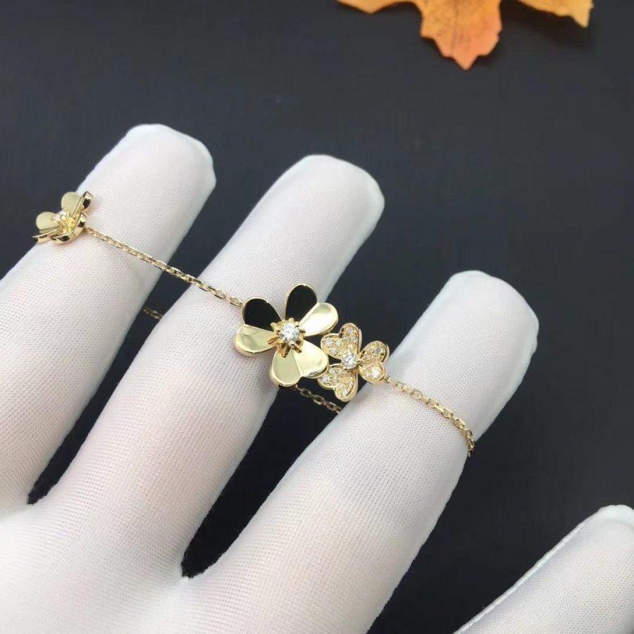 [Am jewelry]FRIVOLE GOLD 5 FLOWERS BRACELET