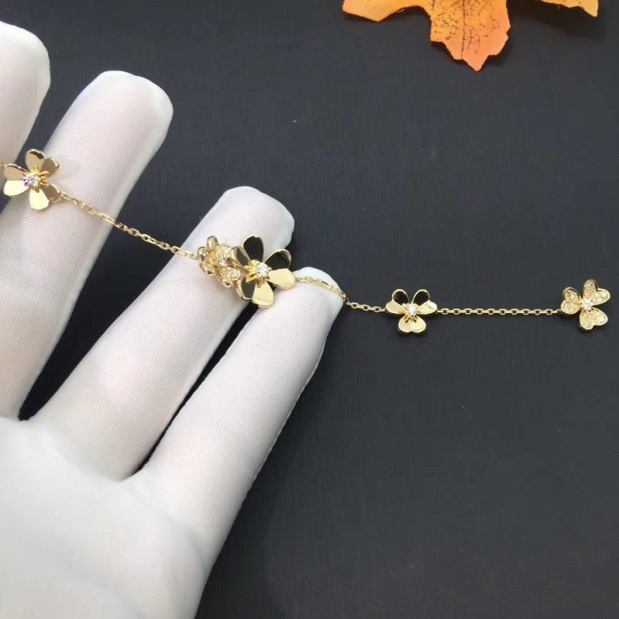 [Am jewelry]FRIVOLE GOLD 5 FLOWERS BRACELET