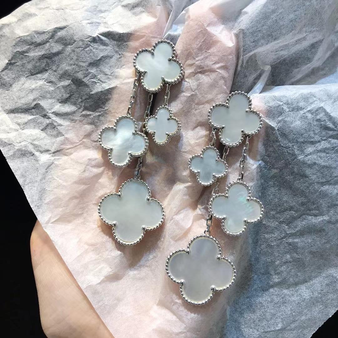 [Am jewelry]CLOVER EARRINGS WHITE MOP 4 MOTIFS SILVER