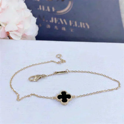 [Am jewelry]CLOVER ONYX SINGLE FLOWER BRACELET