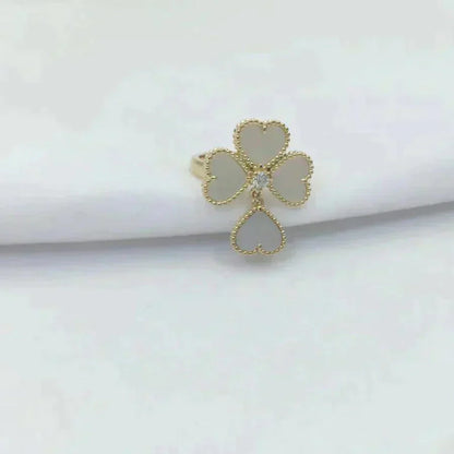 [Am jewelry]SWEET CLOVER WHITE MOP RING