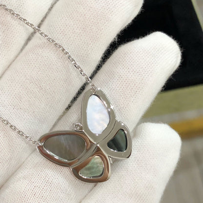 [Am jewelry]LARGE BUTTERFLY SILVER PENDANT DIAMOND NECKLACE