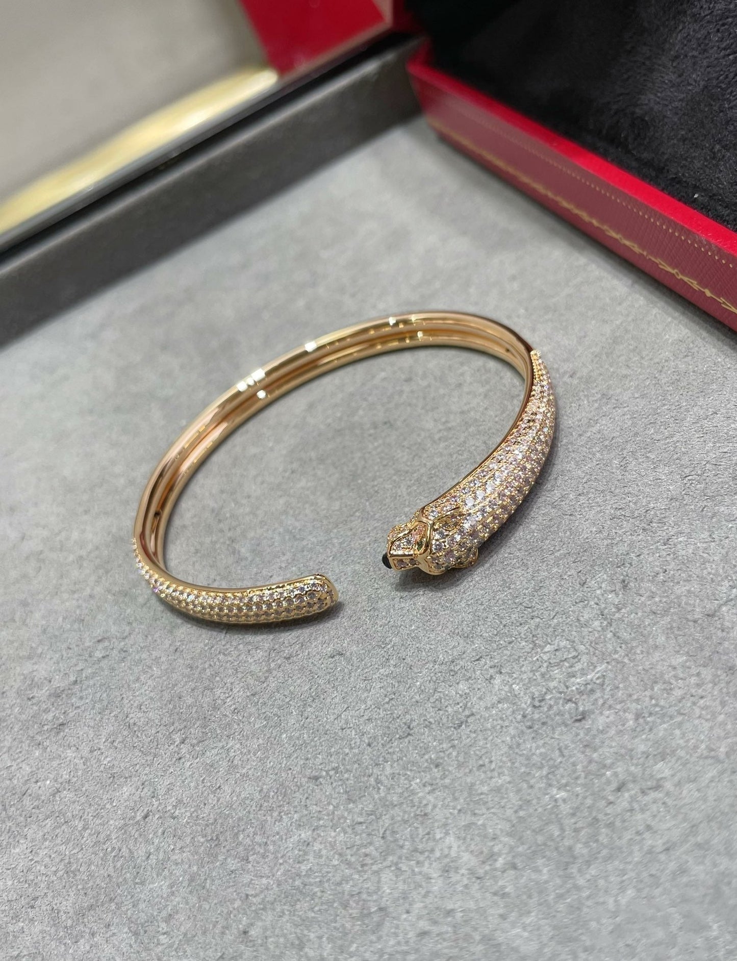 [Am jewelry]PANTHERE FULL DIAMOND OPEN BRACELET